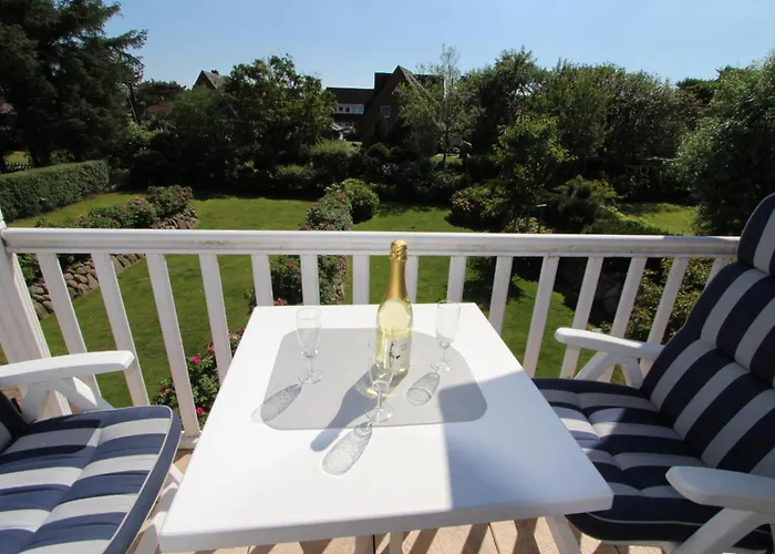 Weidenstieg 16a, App 6 * Wenningstedt-Braderup